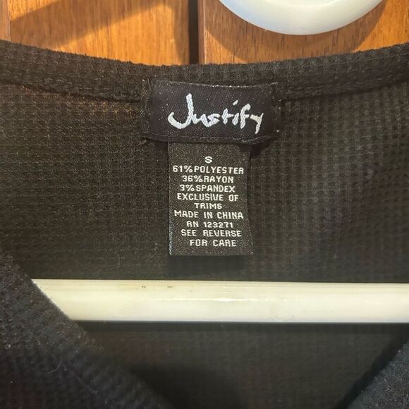 Justify t-shirt short sleeve size small - Picture 3 of 8